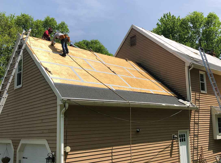 How to Handle Roof Leaks, Storm Damage, and Emergency Roofing Problems in CT